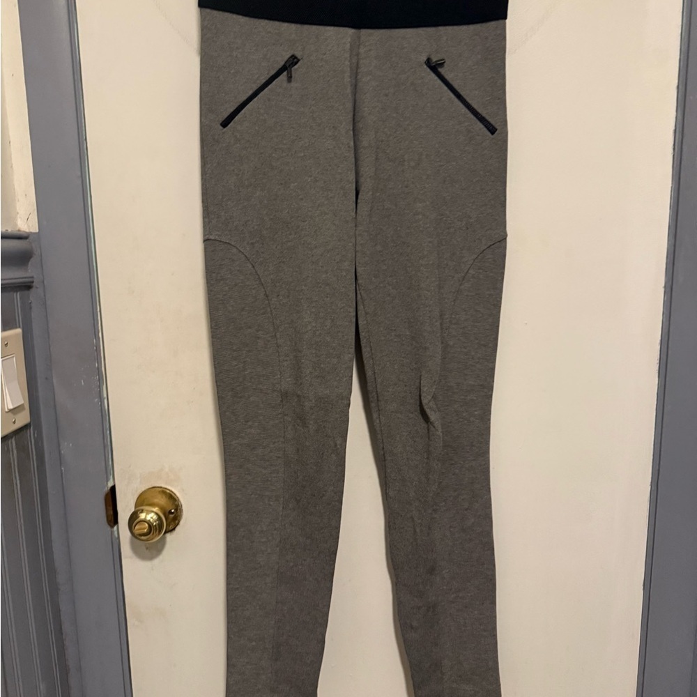 Zara Basics Gray and Black Leggings with Zipper Pockets